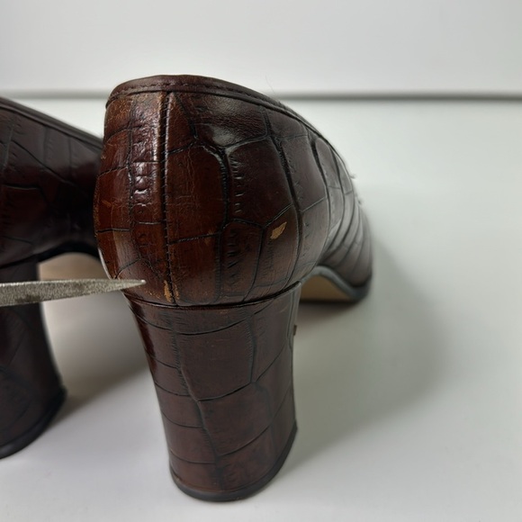 Vintage Enzo Angiolini cognac croc leather heeled loafer - Picture 8 of 12